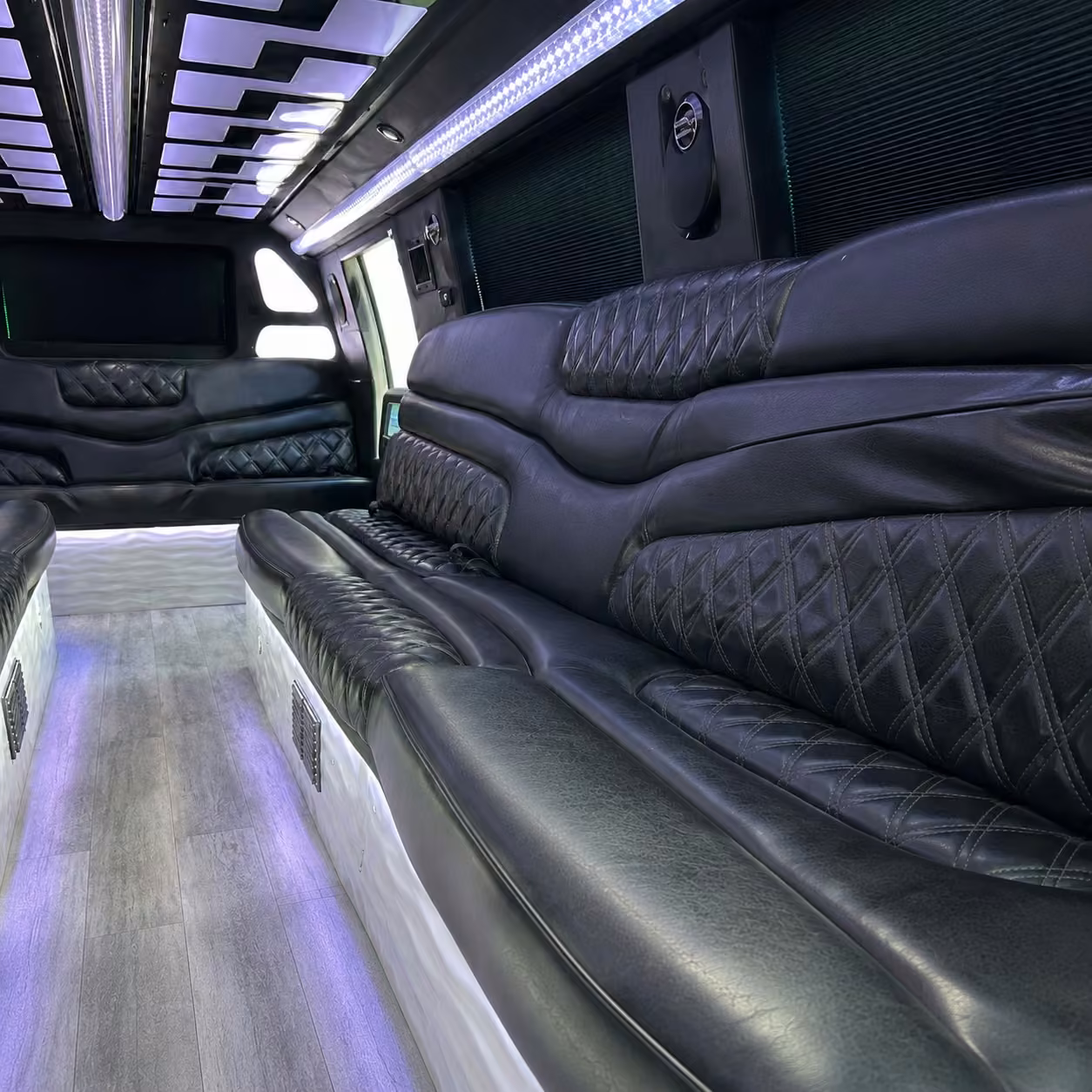 lincoln mkt limo interior